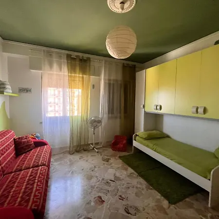 Harriets House Apartment